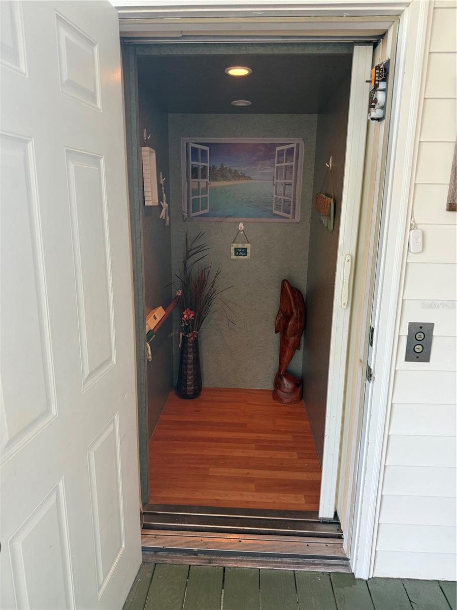 Image 33 of 69 For 3338 Fernleaf Drive
