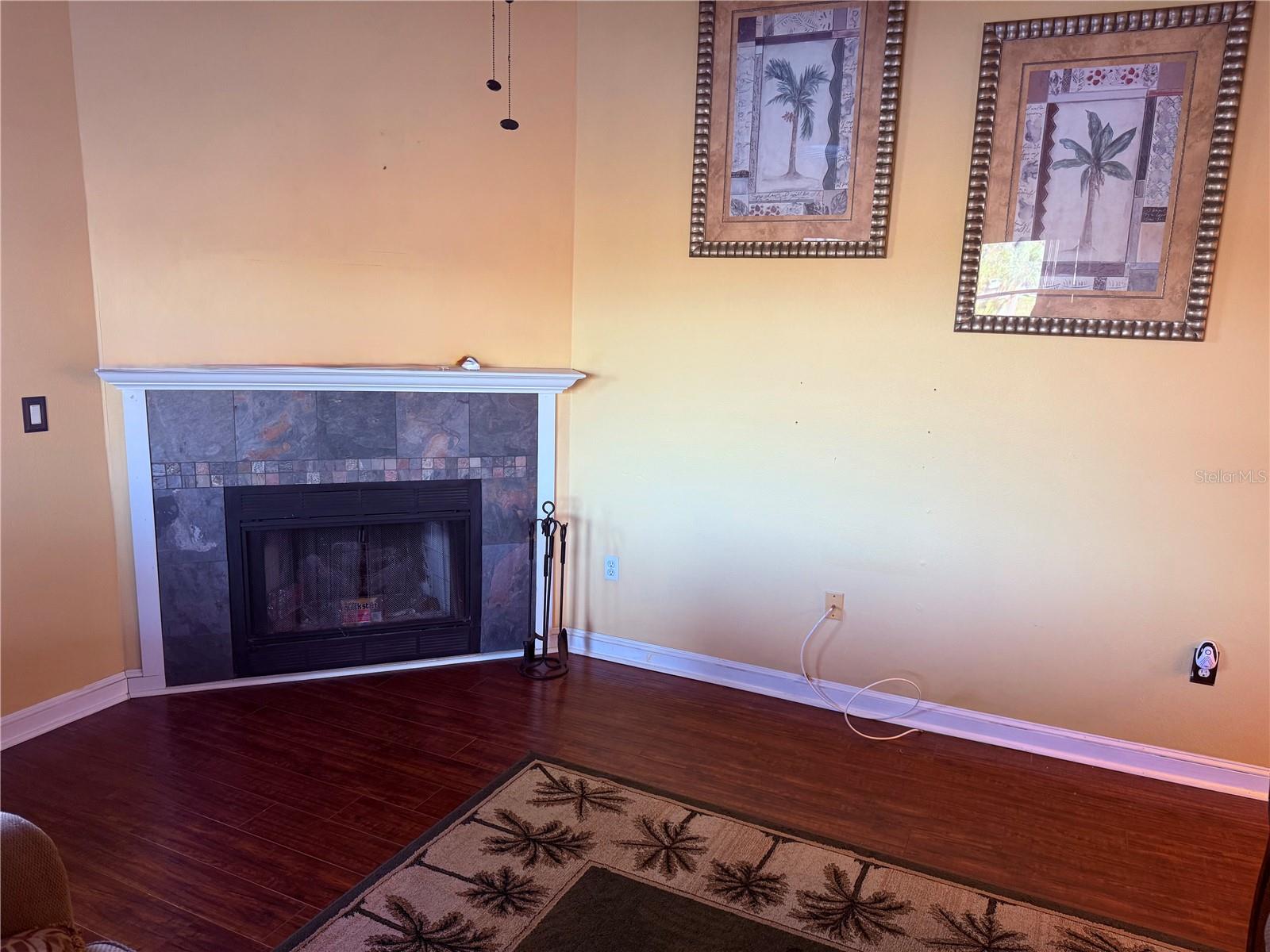 Image 9 of 69 For 3338 Fernleaf Drive