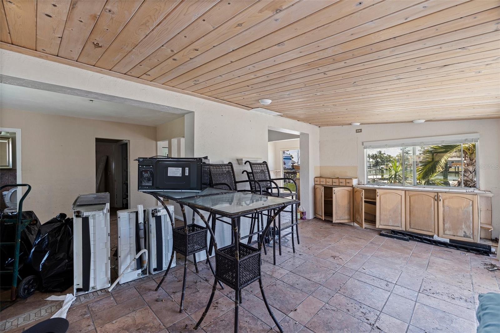 Image 11 of 27 For 253 Boca Ciega Drive