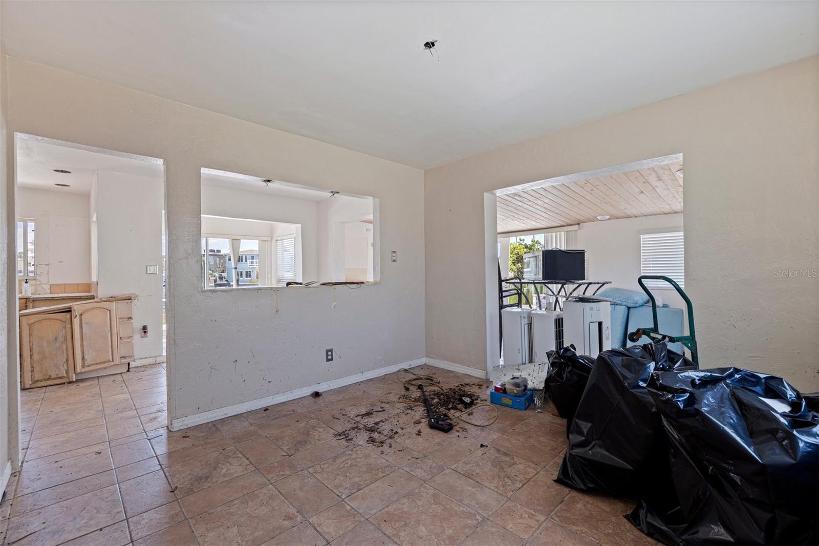 Image 15 of 27 For 253 Boca Ciega Drive