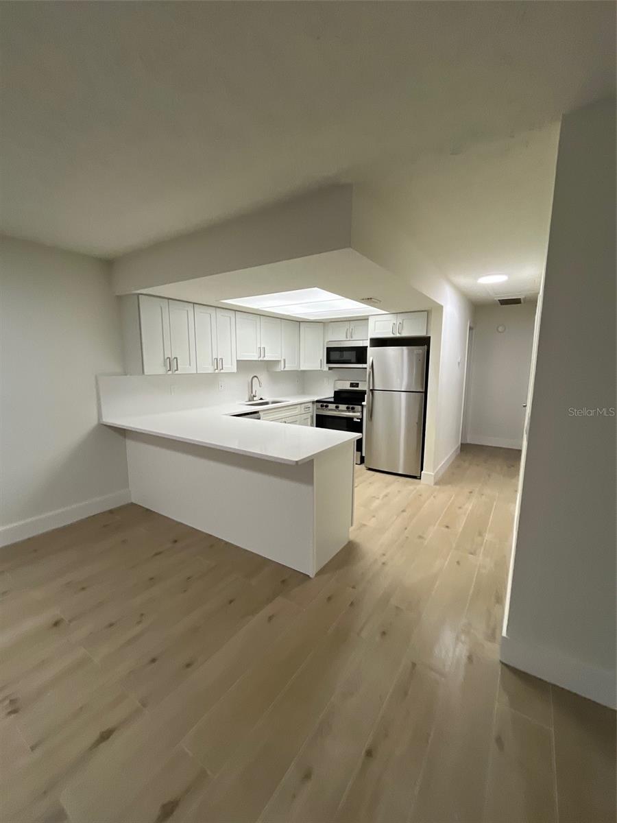 Image 4 of 11 For 3614 Phillips Street B
