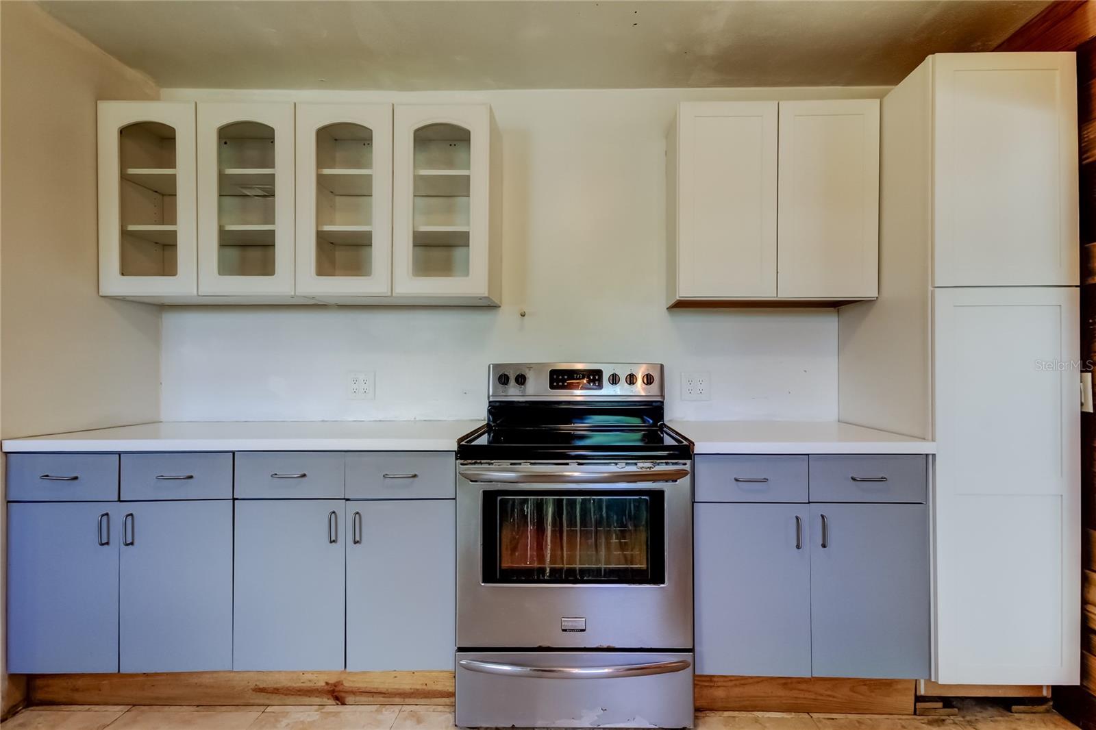 Image 18 of 55 For 1242 Bermuda Street