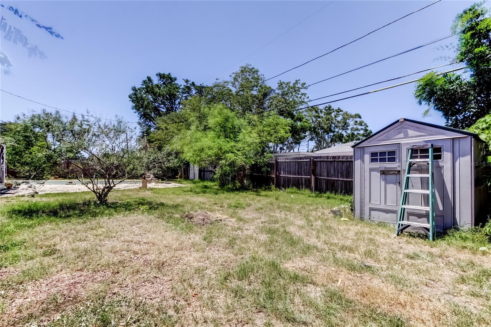 Image 47 of 55 For 1242 Bermuda Street