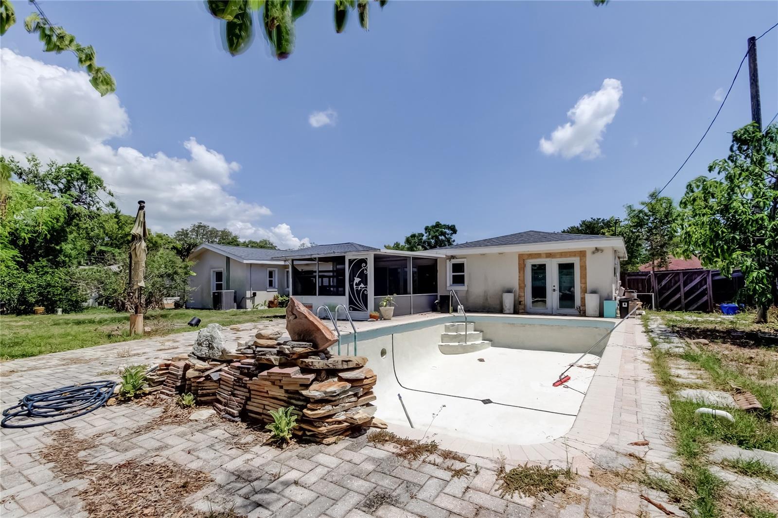 Image 53 of 55 For 1242 Bermuda Street