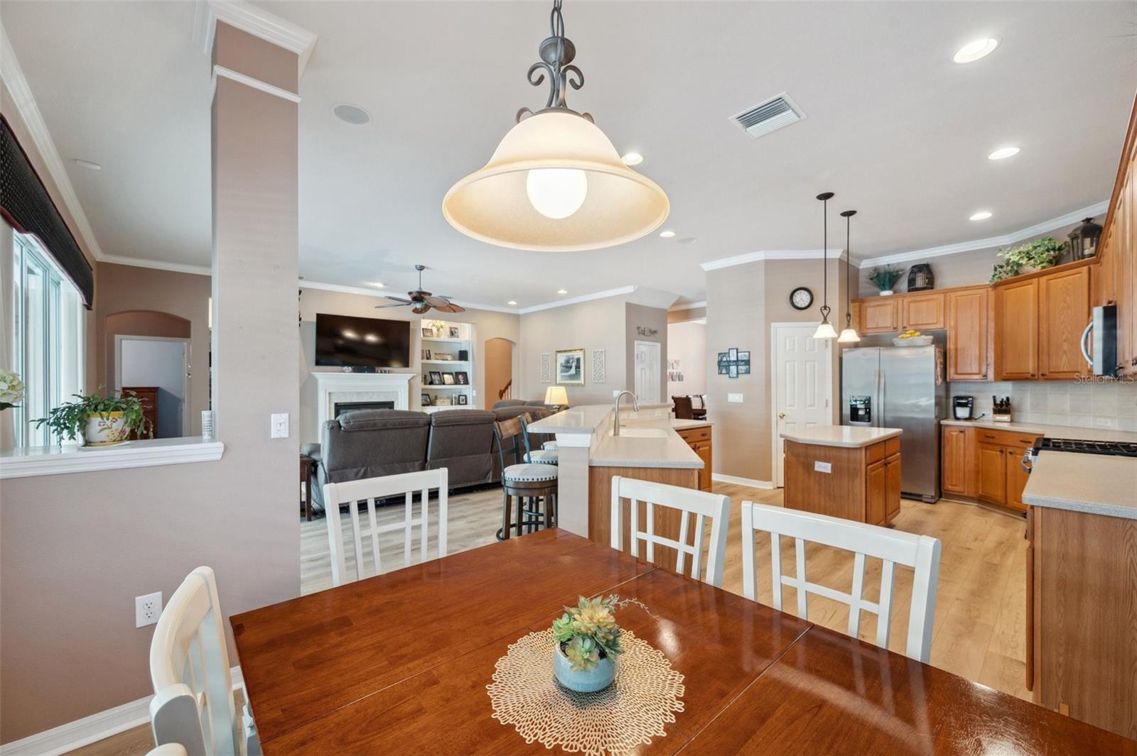 Image 16 of 68 For 5704 Eaglemount Circle