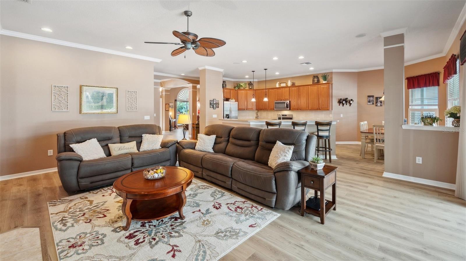 Image 17 of 68 For 5704 Eaglemount Circle