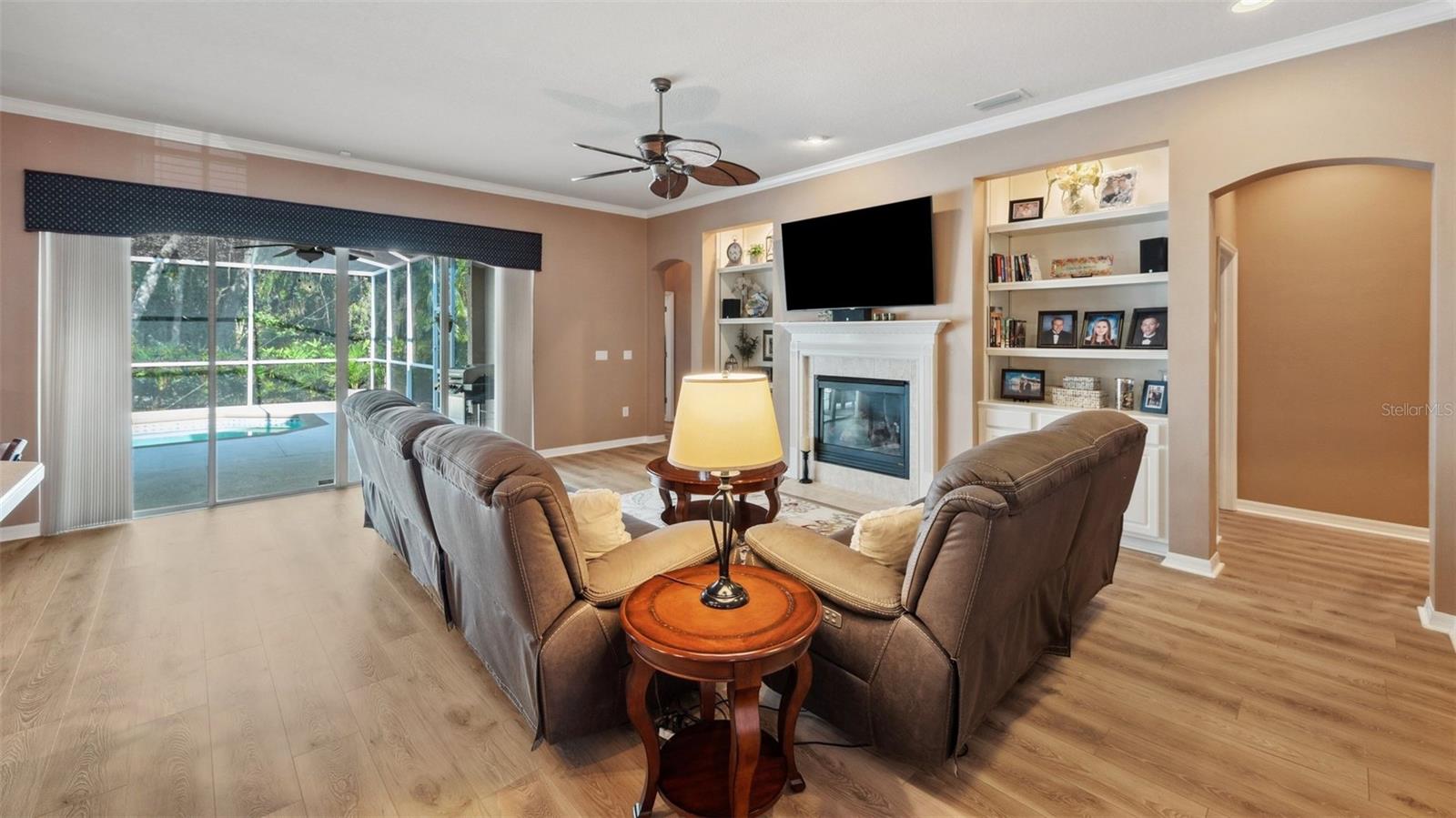 Image 19 of 68 For 5704 Eaglemount Circle