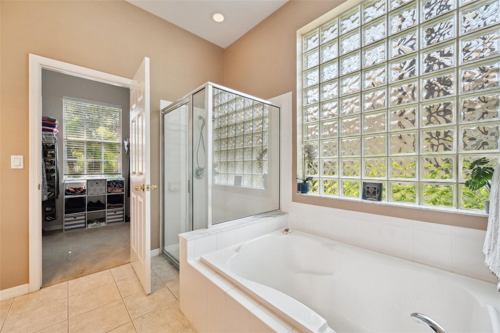 Image 25 of 68 For 5704 Eaglemount Circle