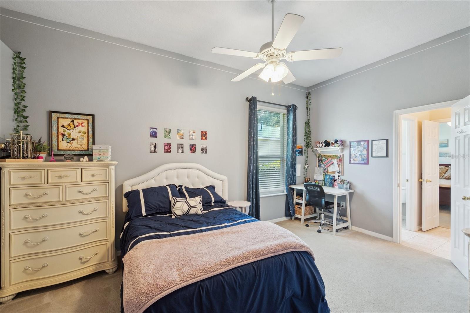 Image 33 of 68 For 5704 Eaglemount Circle