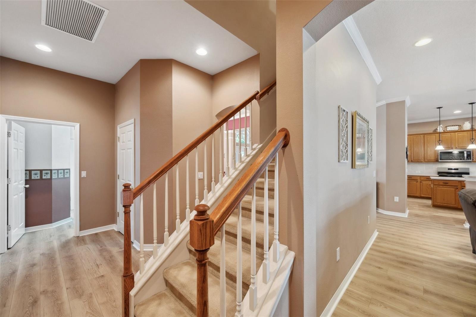Image 41 of 68 For 5704 Eaglemount Circle