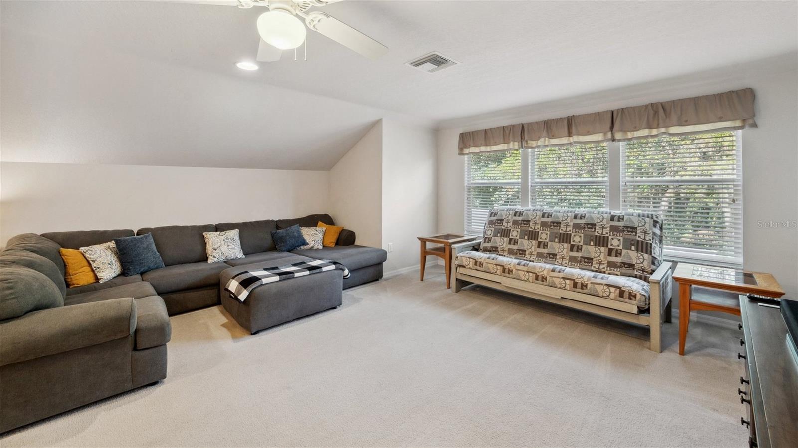Image 43 of 68 For 5704 Eaglemount Circle
