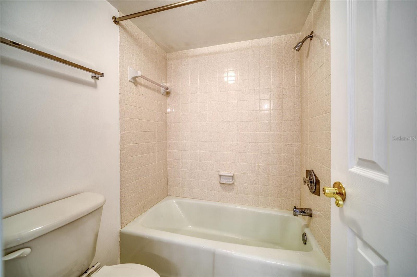 Image 16 of 24 For 12300 Vonn Road 2202