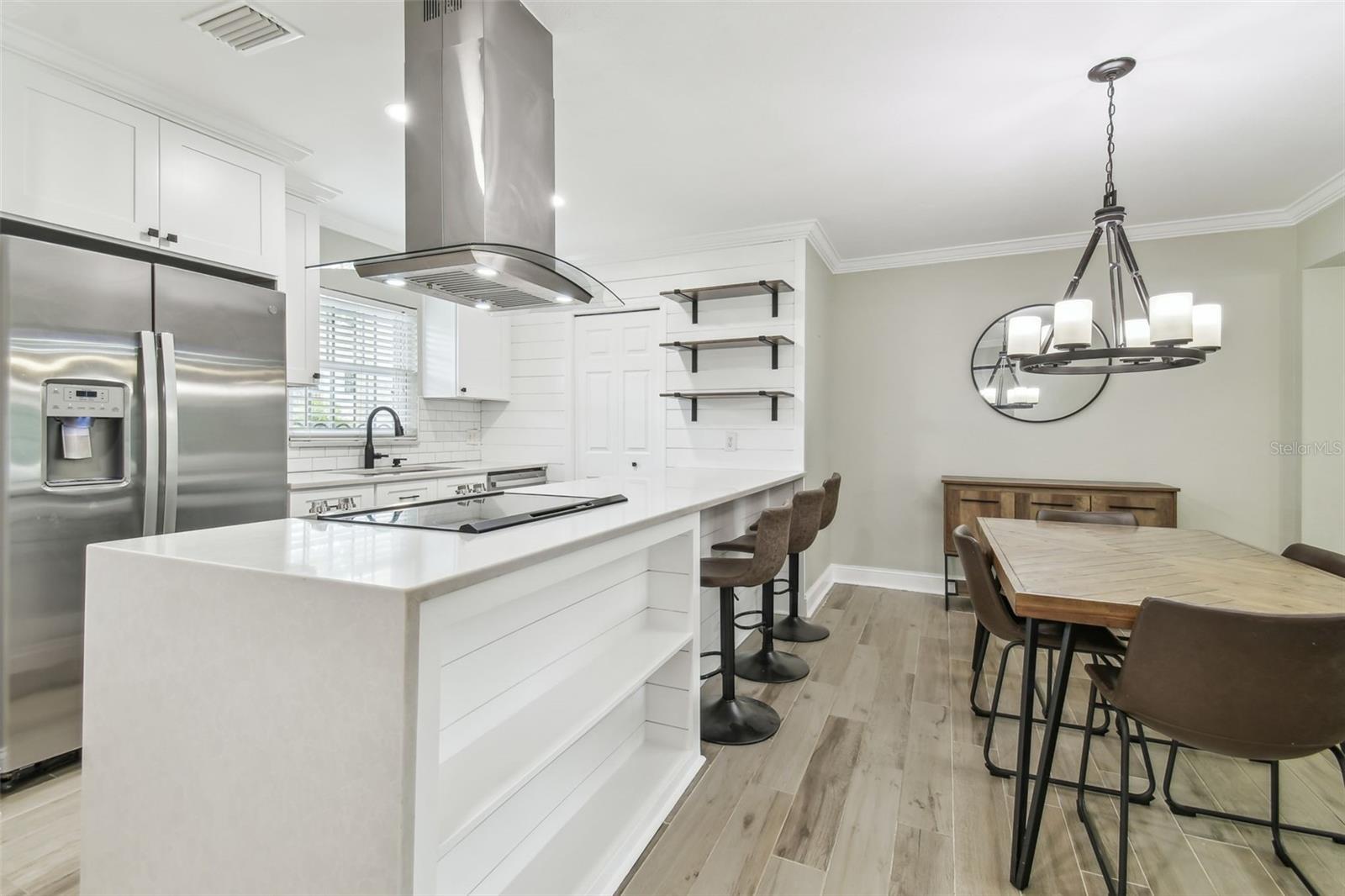 Image 4 of 30 For 2702 Paxton Avenue D