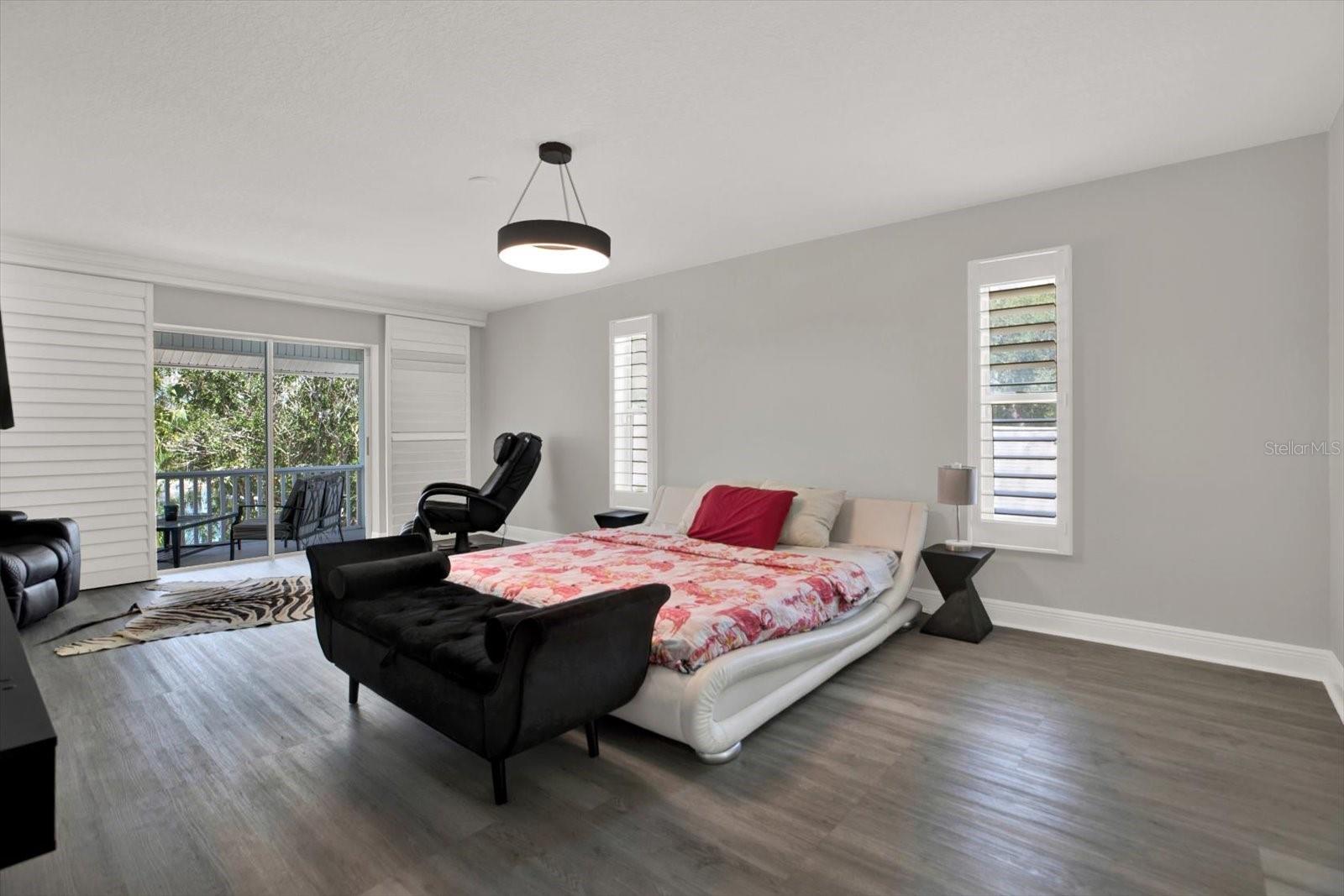 Image 19 of 51 For 5331 Bayou Grande Boulevard Ne