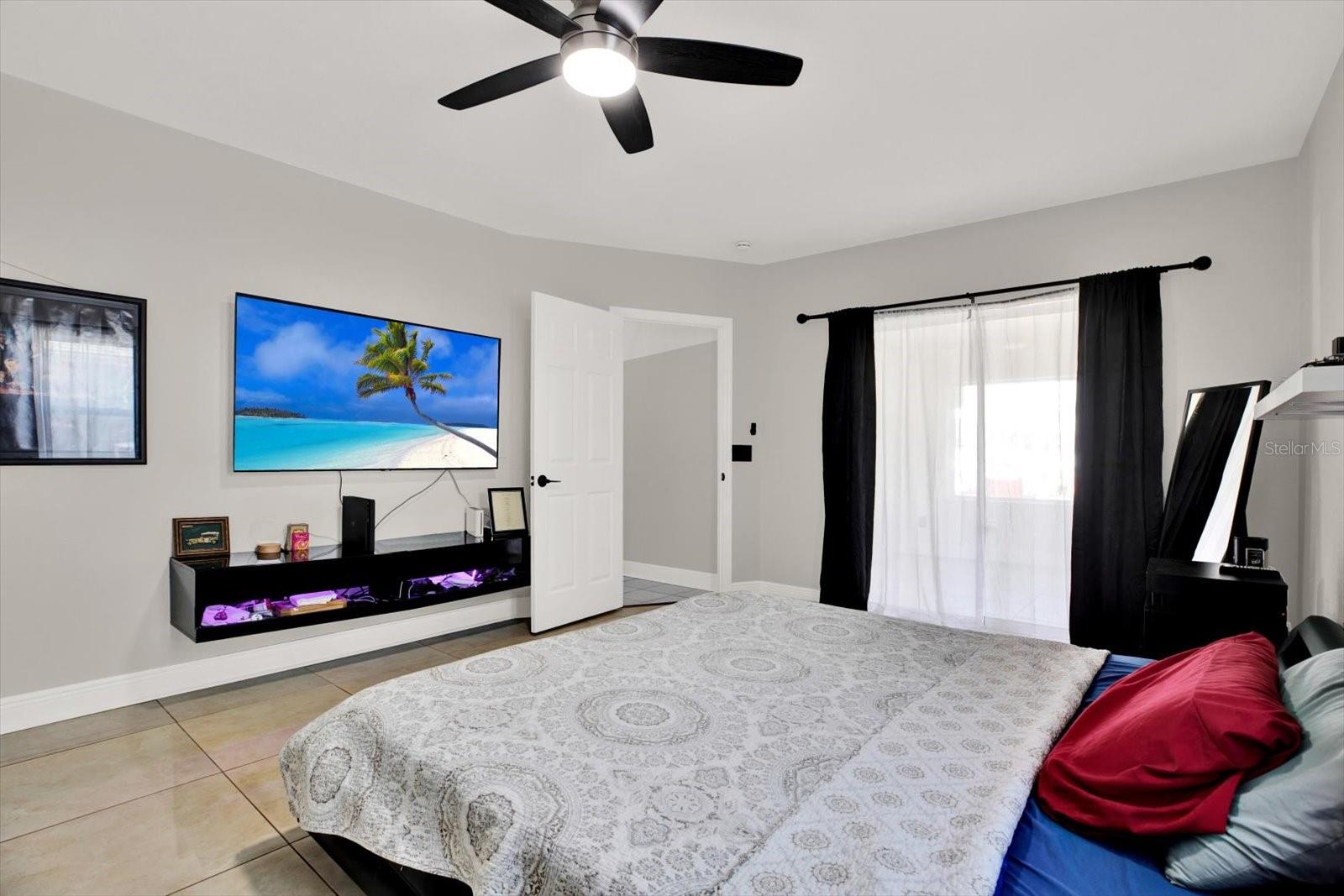 Image 35 of 51 For 5331 Bayou Grande Boulevard Ne