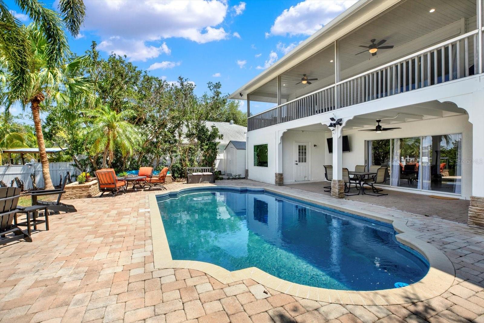 Image 41 of 51 For 5331 Bayou Grande Boulevard Ne