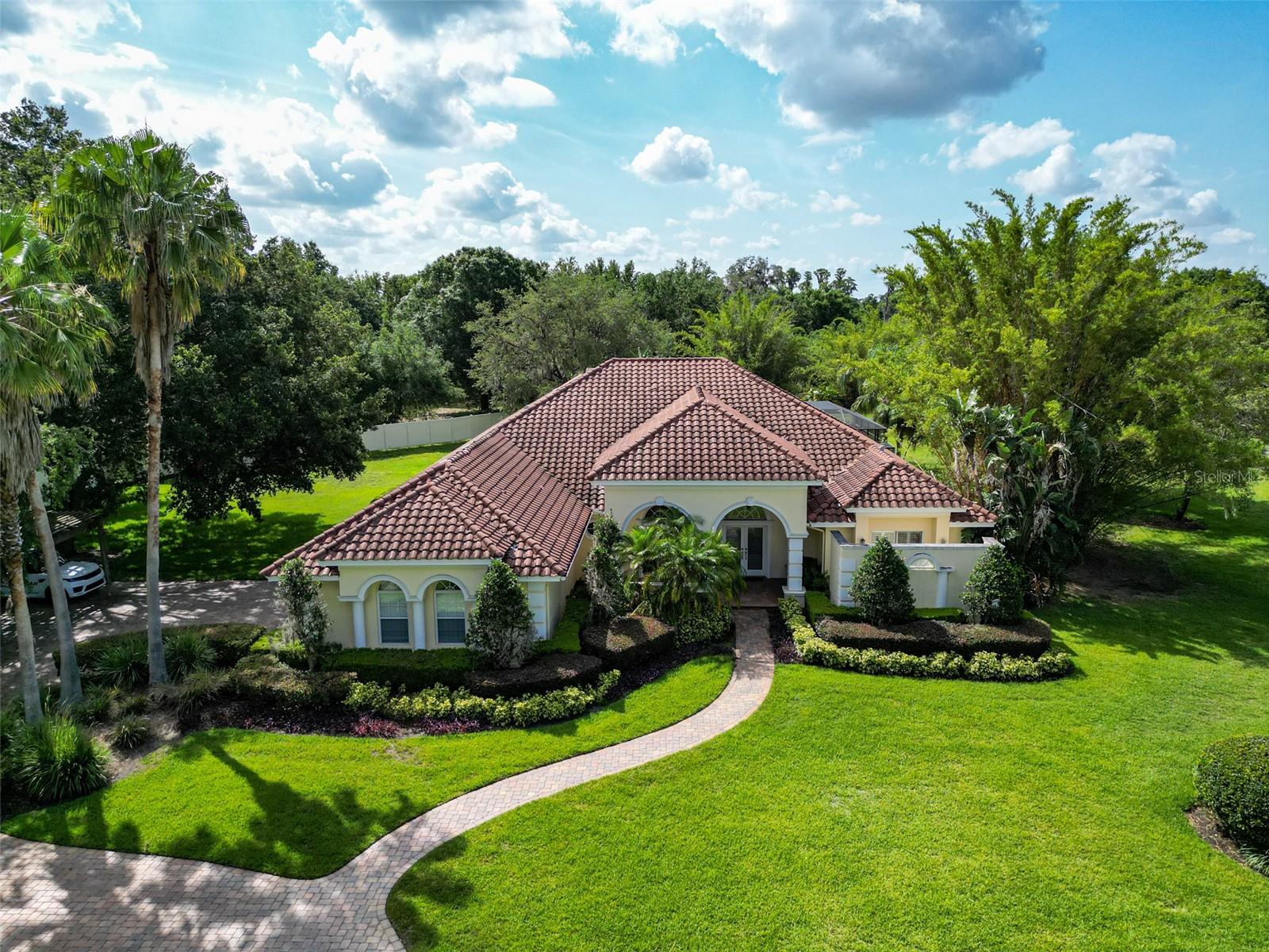Listing photo id 8 for 10504 Echo Lake Drive