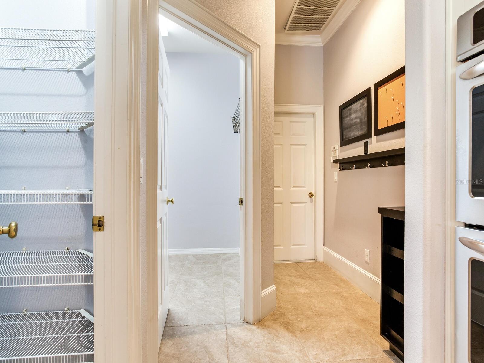 Listing photo id 38 for 10504 Echo Lake Drive