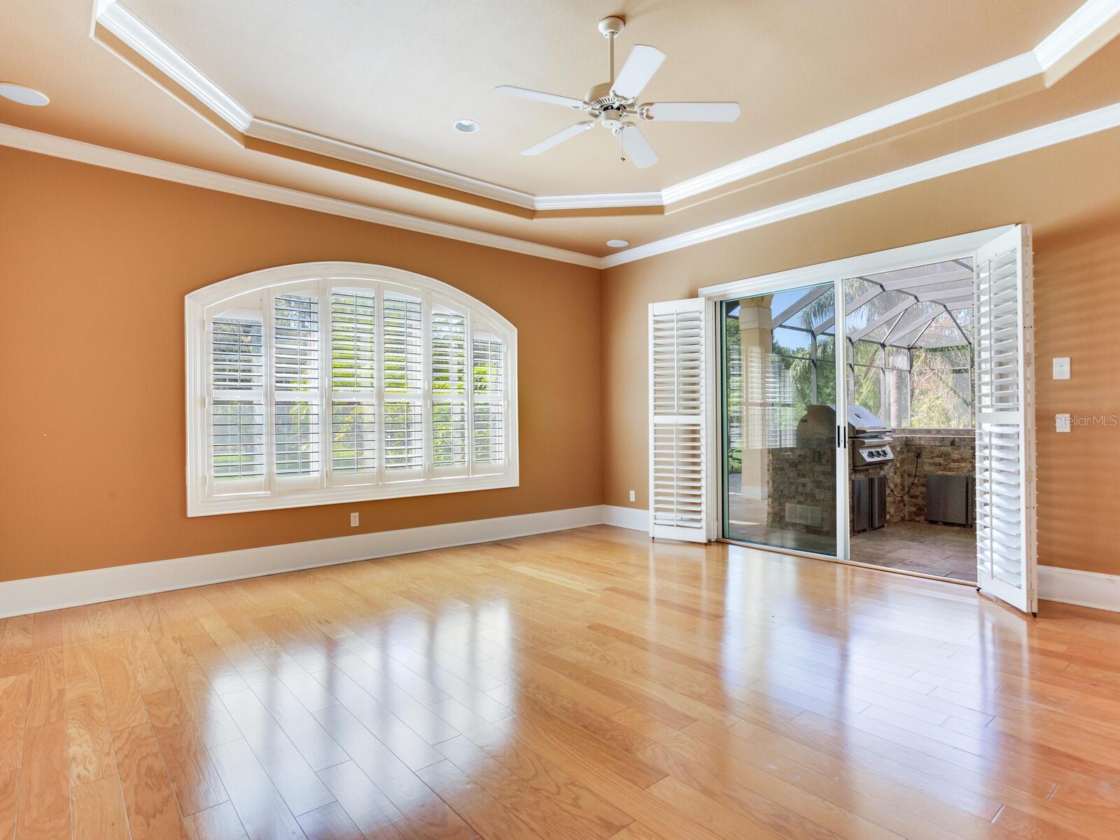 Listing photo id 50 for 10504 Echo Lake Drive