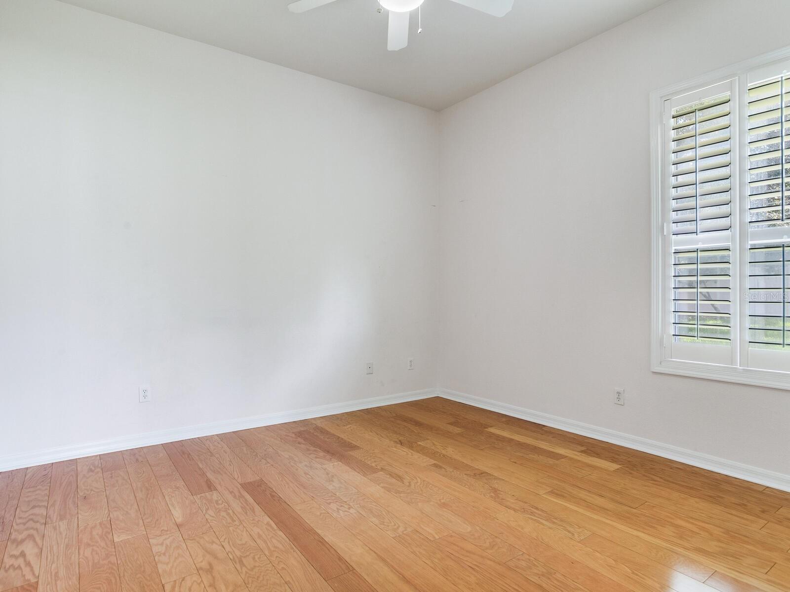 Listing photo id 52 for 10504 Echo Lake Drive