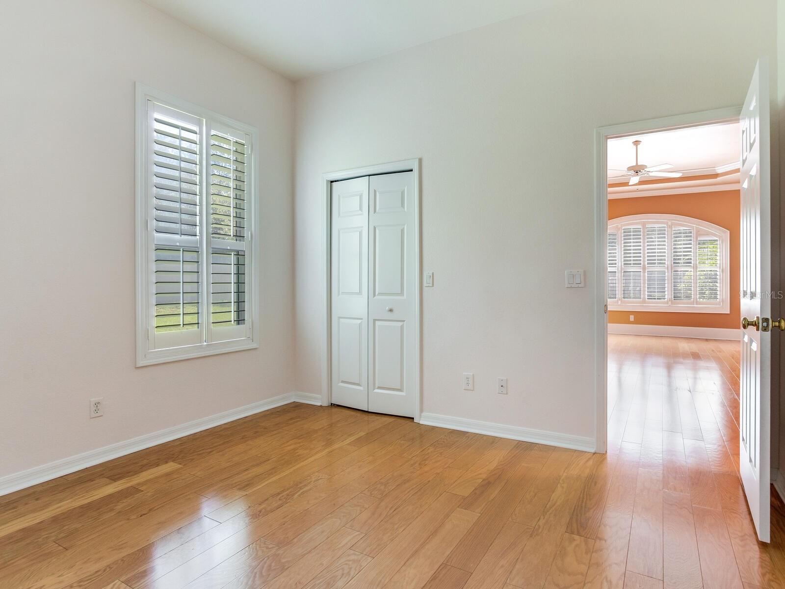 Listing photo id 53 for 10504 Echo Lake Drive