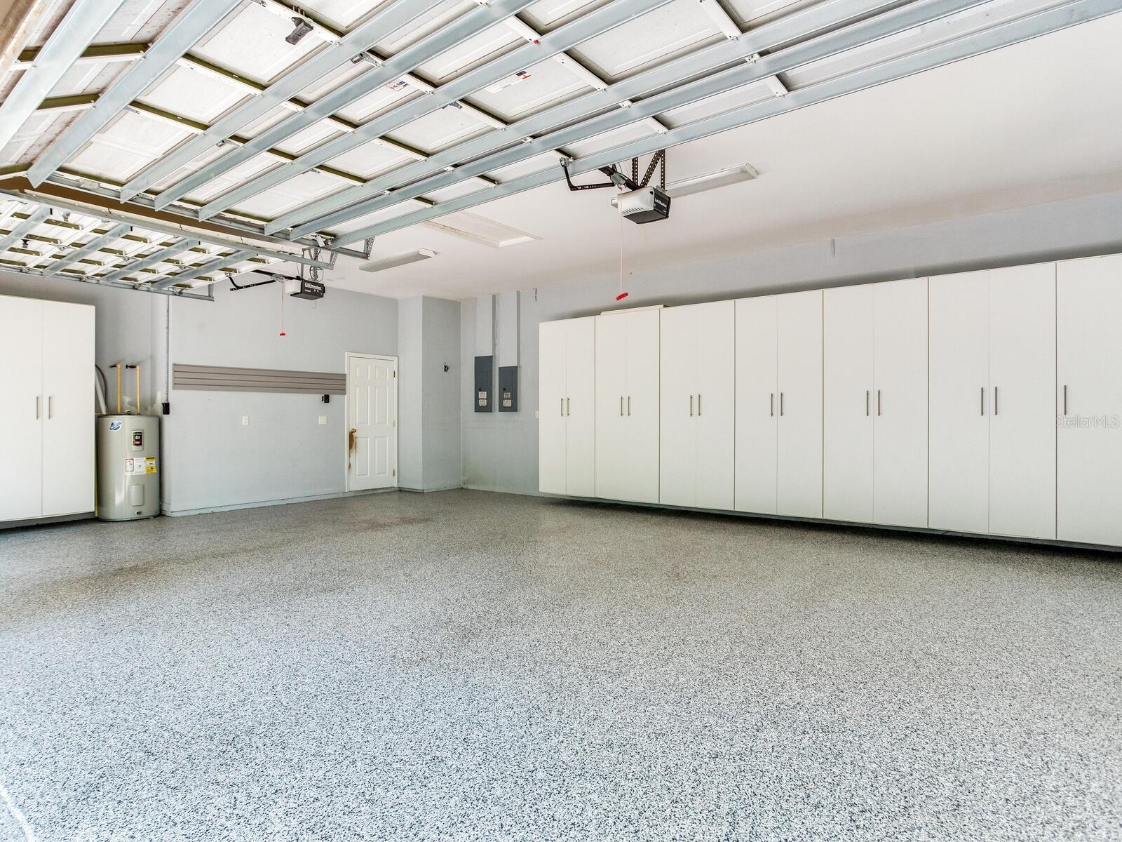 Listing photo id 61 for 10504 Echo Lake Drive