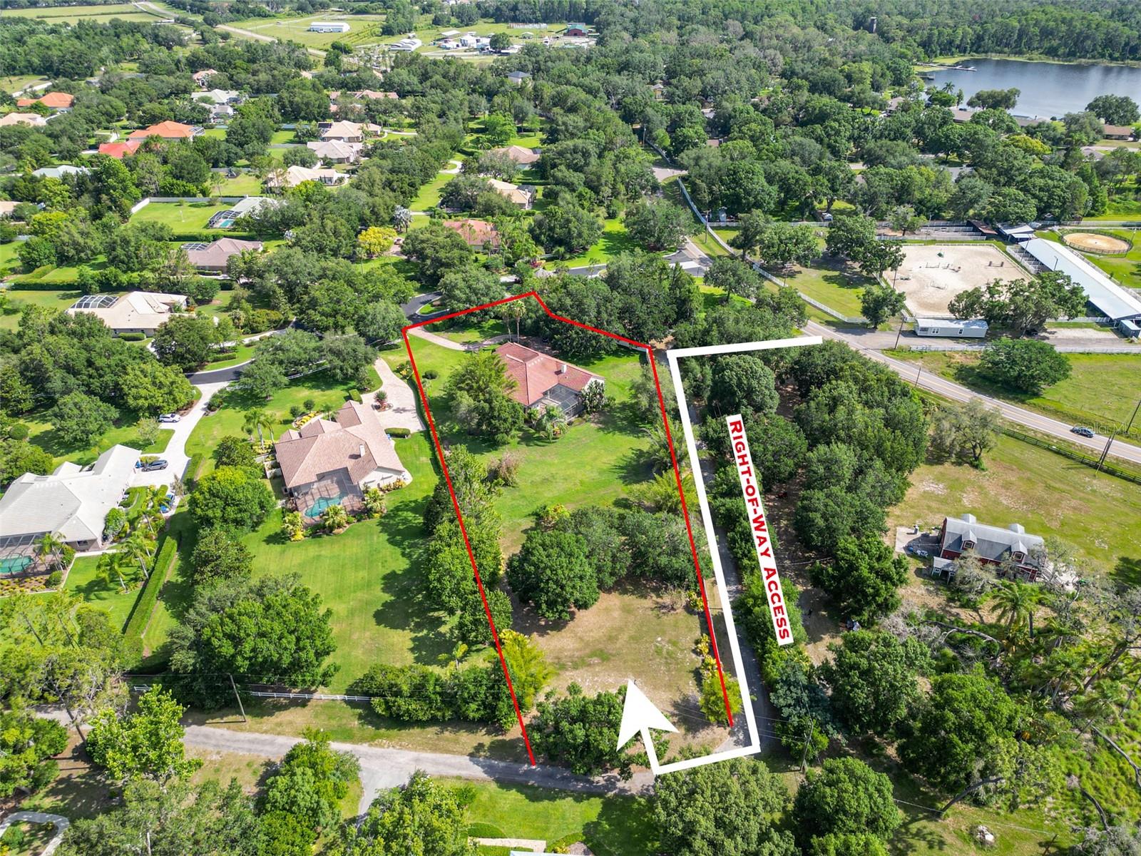 Listing photo id 5 for 10504 Echo Lake Drive