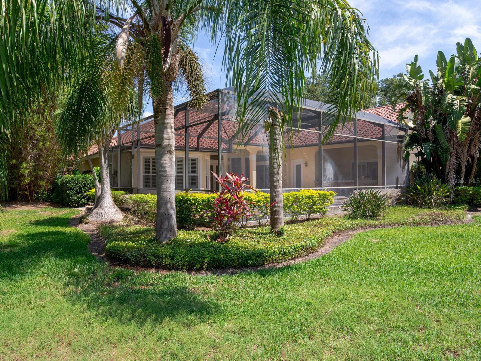 Listing photo id 72 for 10504 Echo Lake Drive
