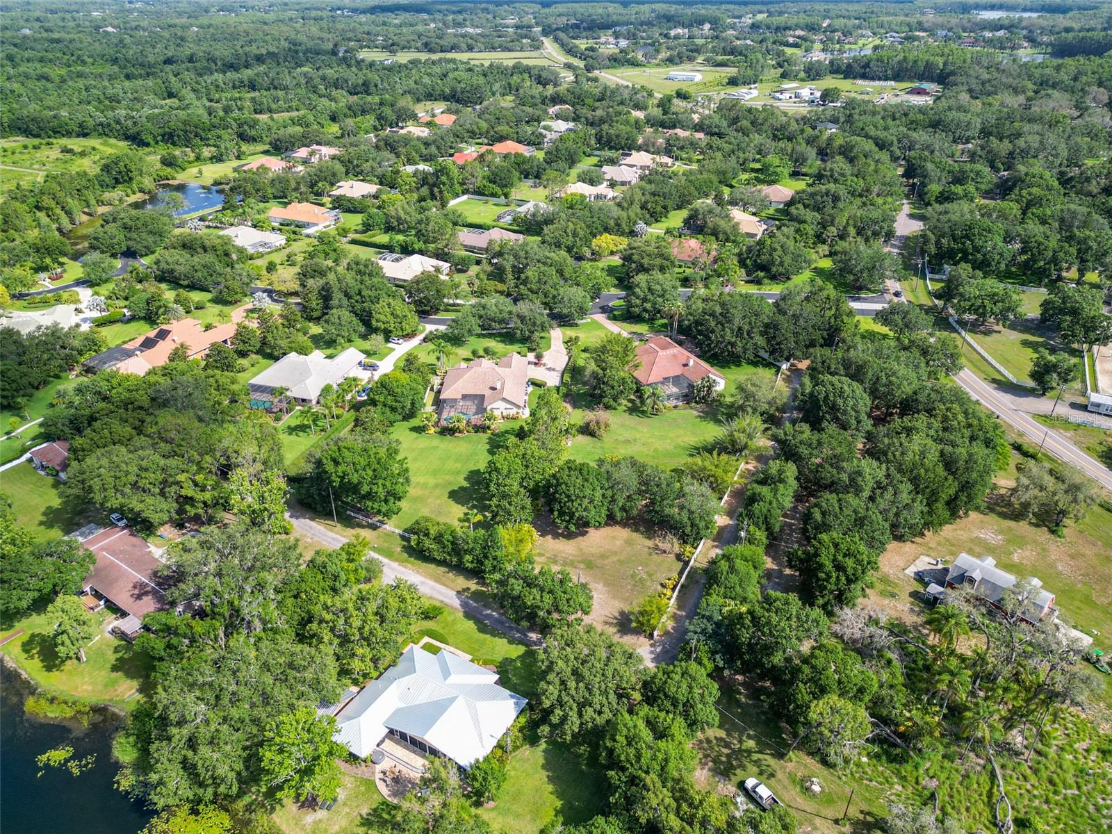 Listing photo id 86 for 10504 Echo Lake Drive