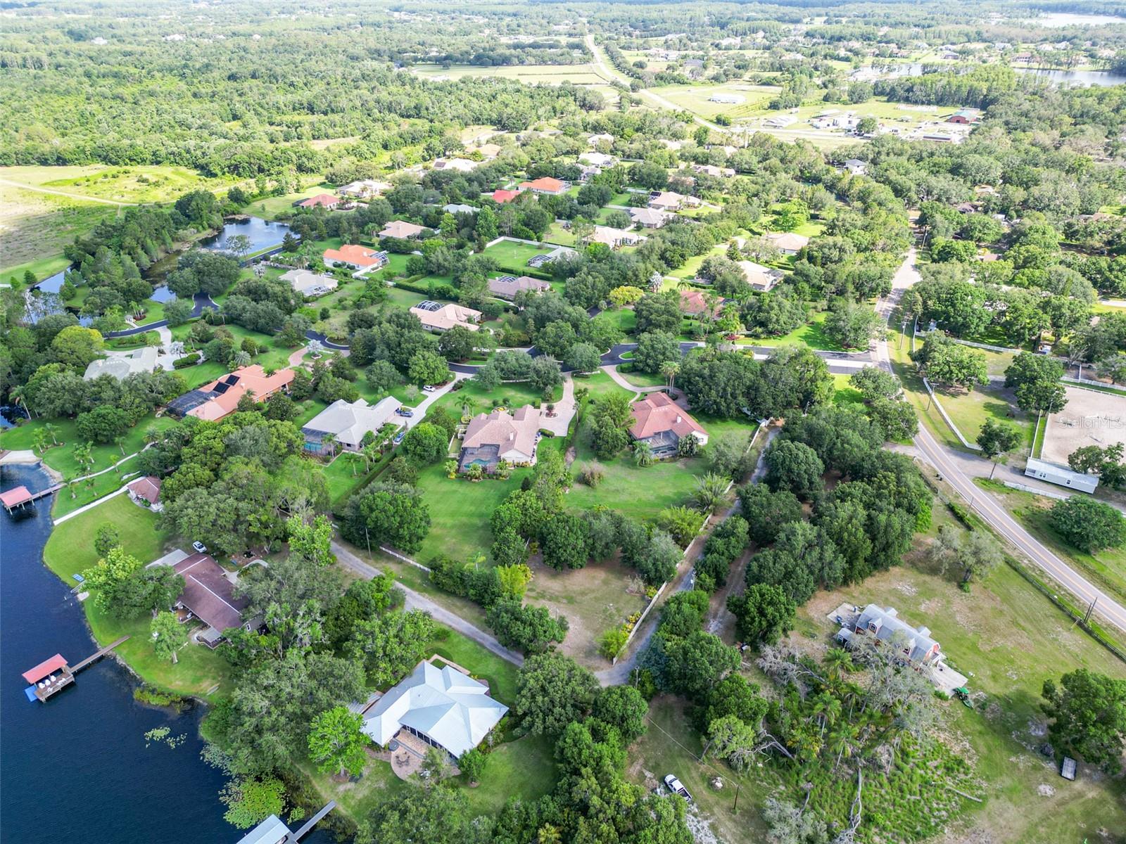 Listing photo id 88 for 10504 Echo Lake Drive