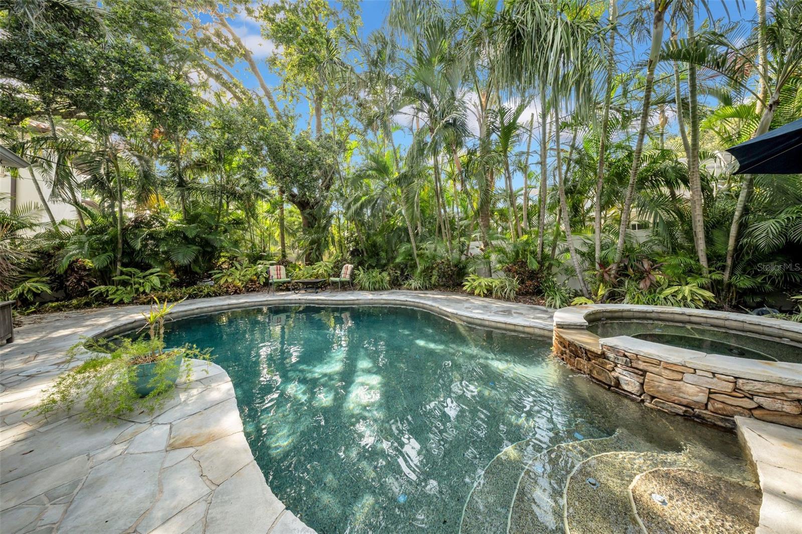 Image 29 of 86 For 3903 De Leon Street