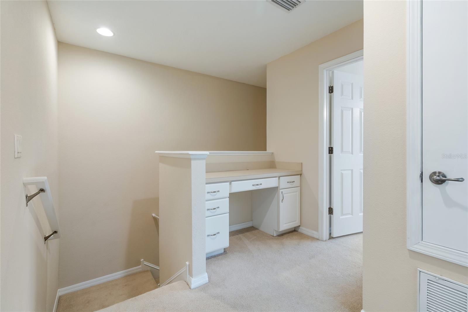 Image 8 of 33 For 11839 Castine Street