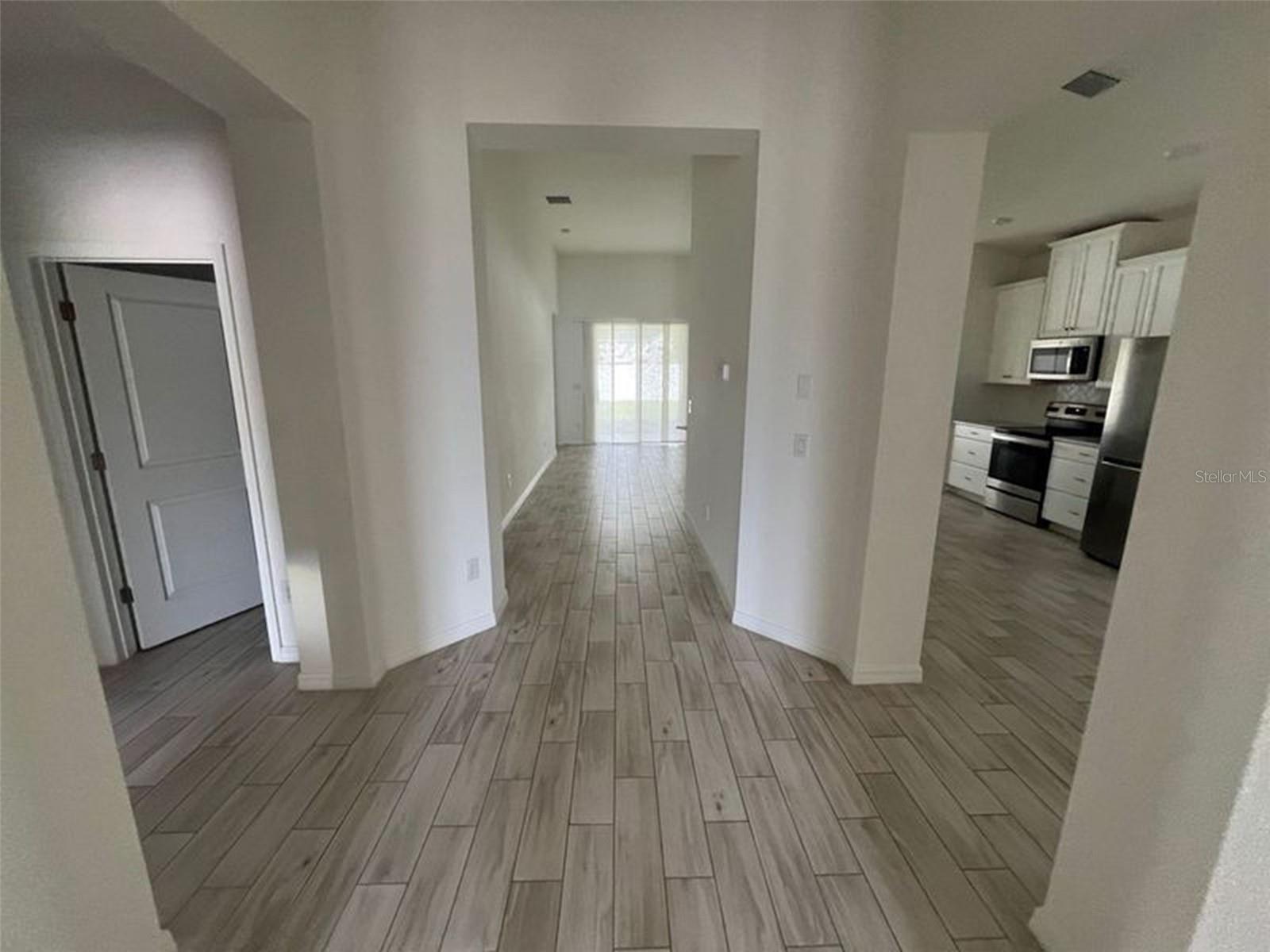 Image 4 of 28 For 7102 Wesley Palm Way