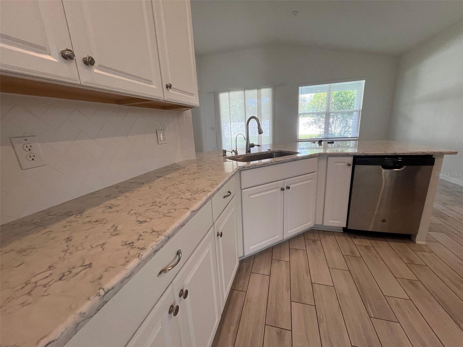 Image 6 of 28 For 7102 Wesley Palm Way