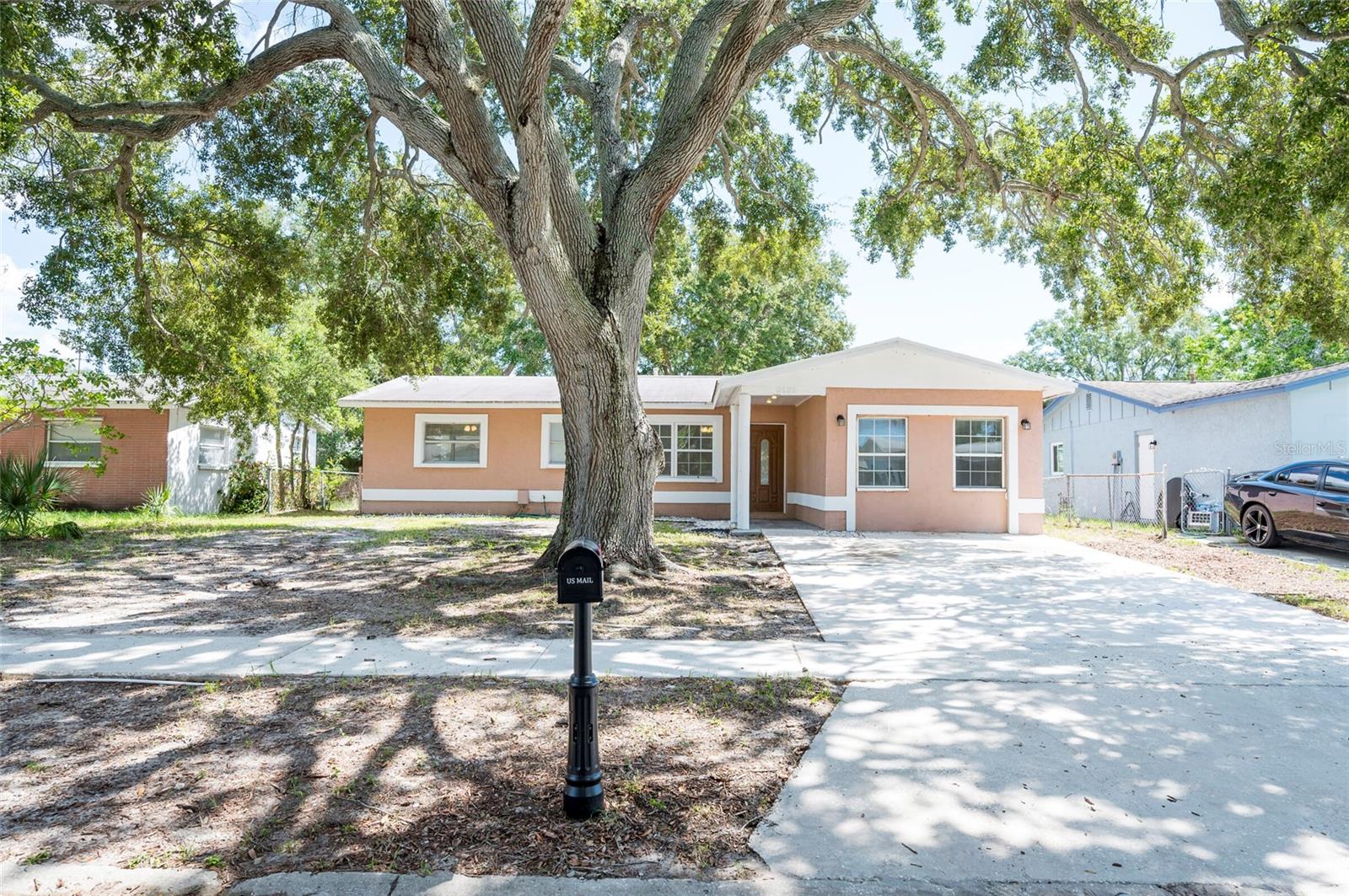 Image 2 of 33 For 2121 23rd Street Sw