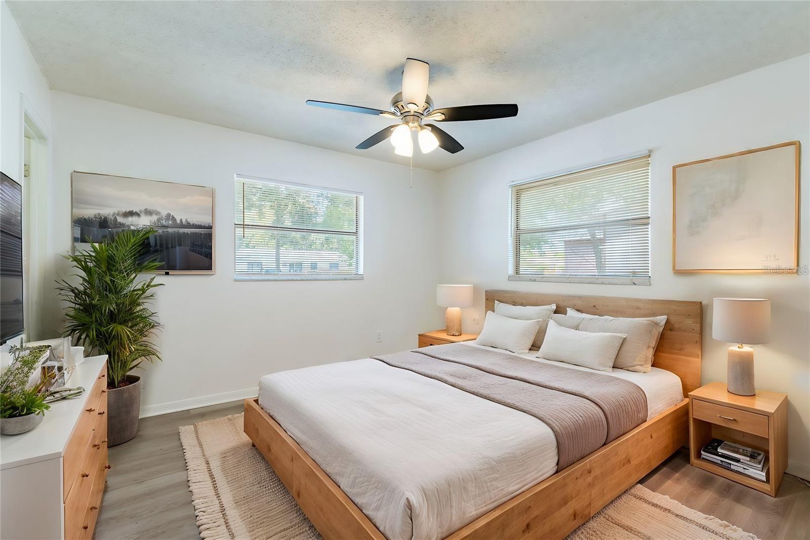 Image 21 of 33 For 2121 23rd Street Sw