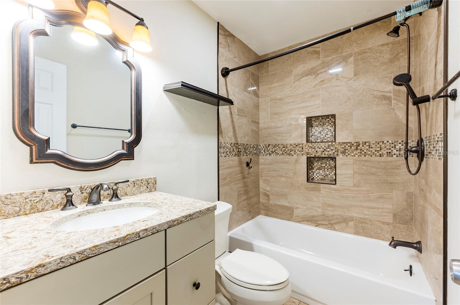 Image 23 of 33 For 2121 23rd Street Sw