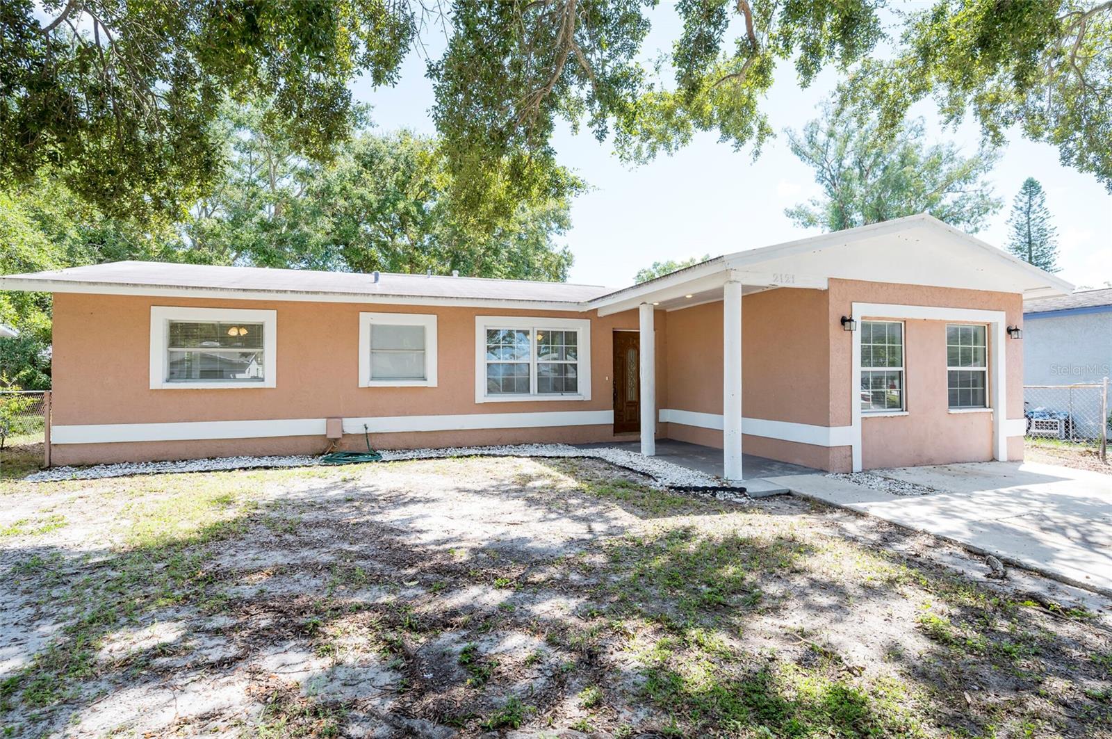 Image 3 of 33 For 2121 23rd Street Sw