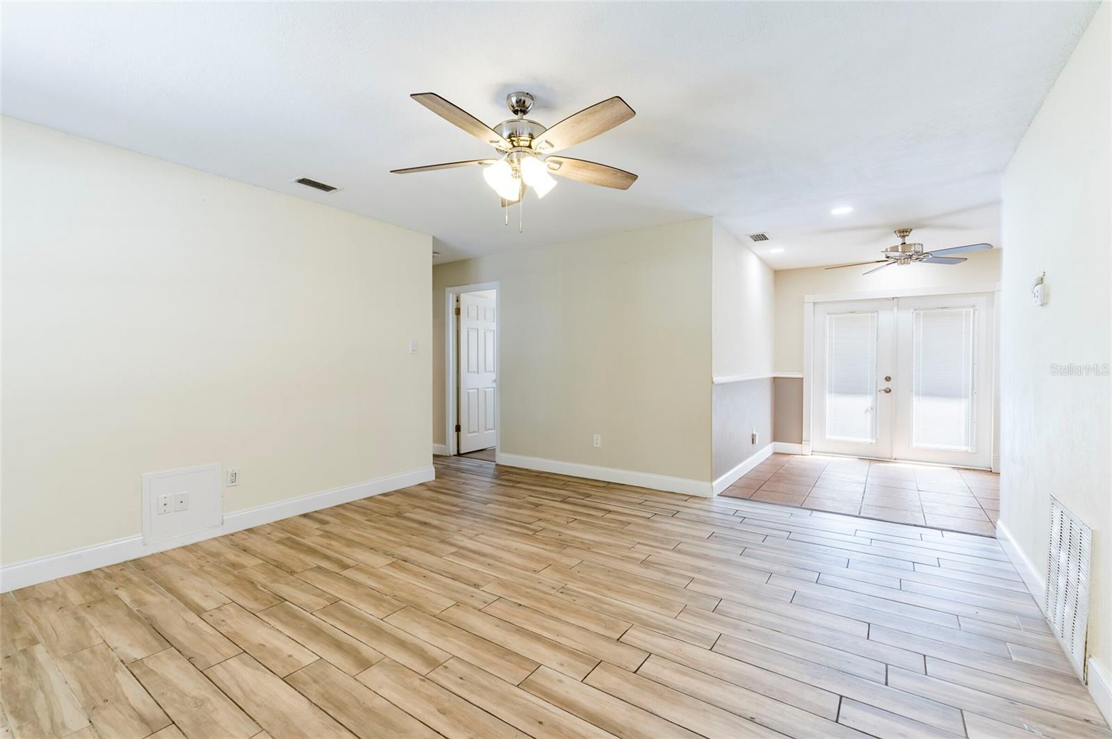 Image 5 of 33 For 2121 23rd Street Sw