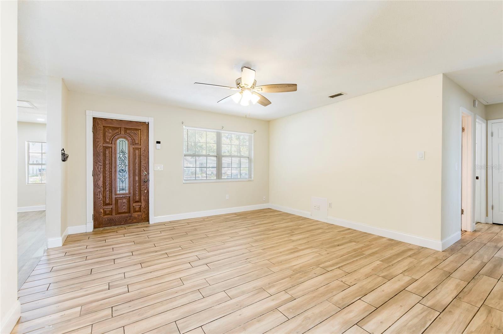 Image 8 of 33 For 2121 23rd Street Sw