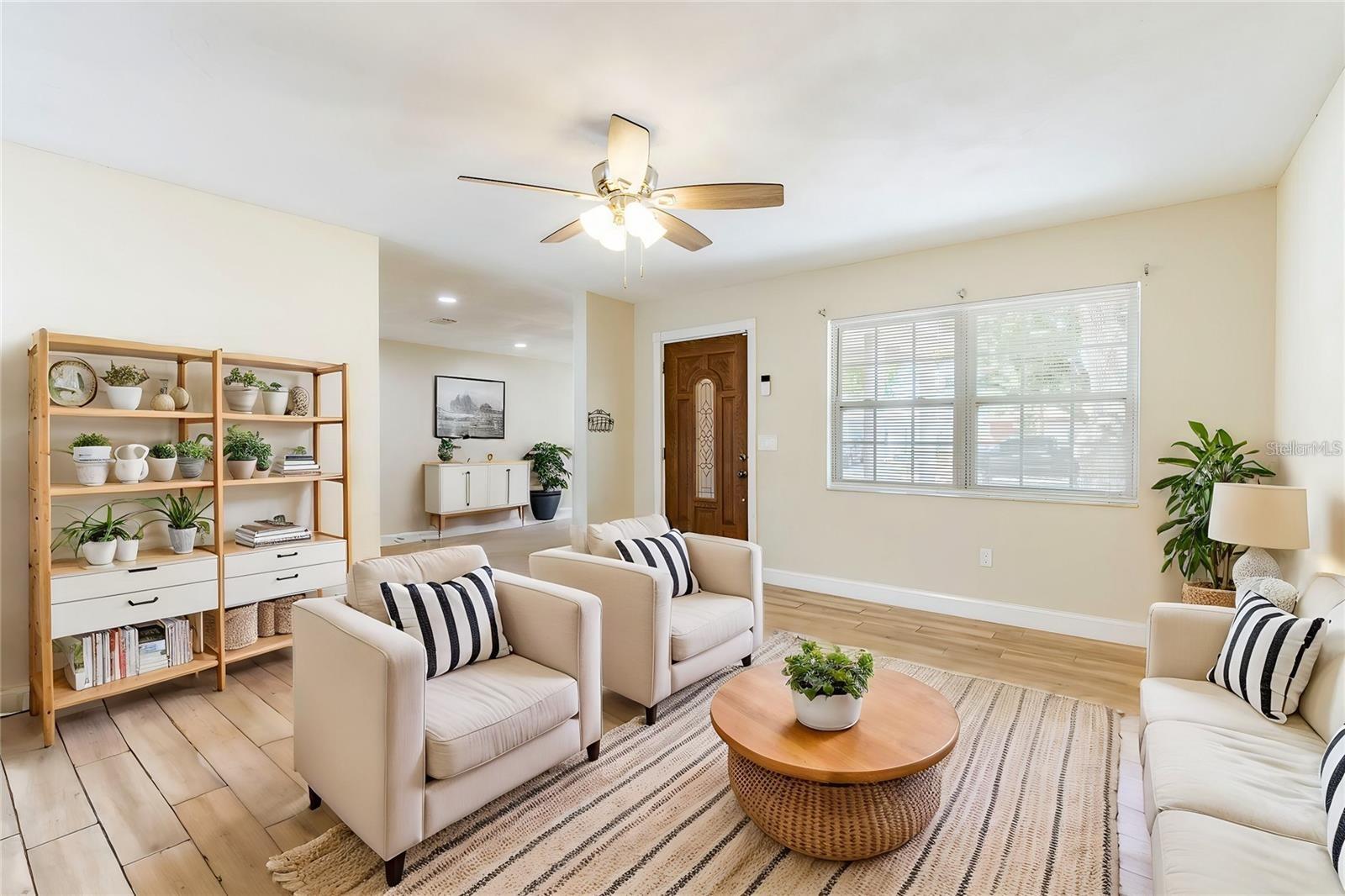 Image 9 of 33 For 2121 23rd Street Sw