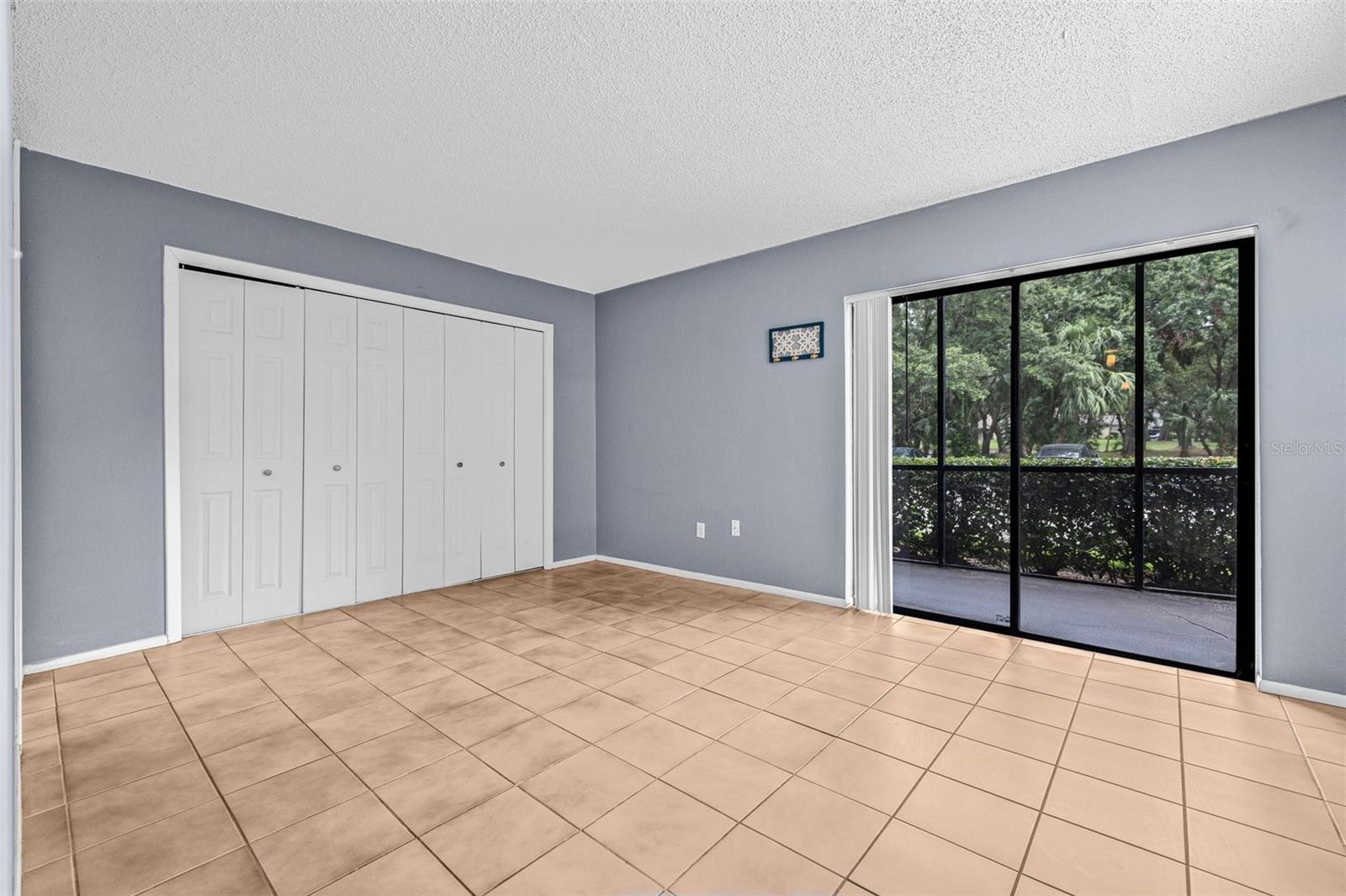 Image 16 of 24 For 11816 Raintree Lake Lane B