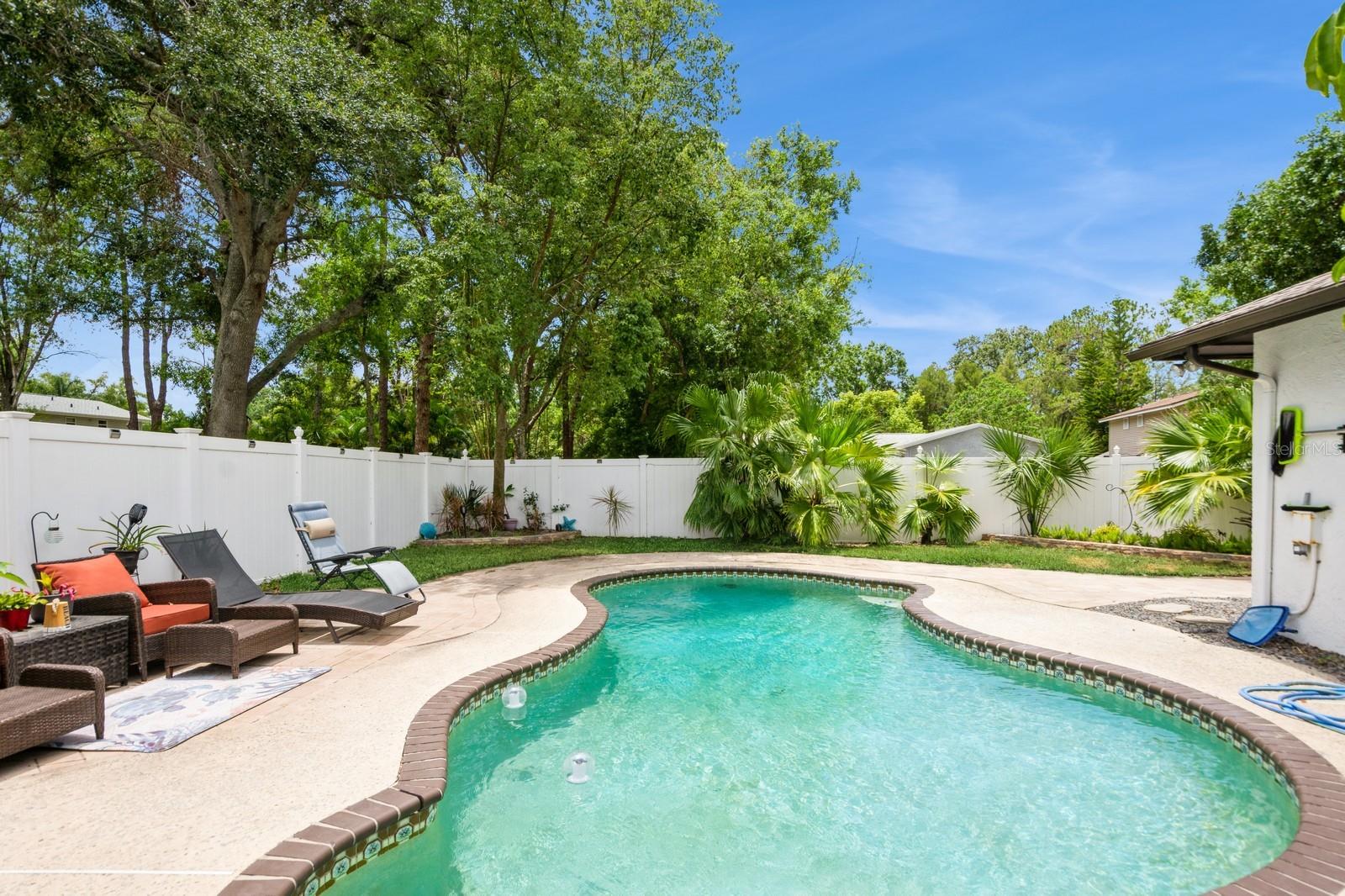 Image 4 of 41 For 15801 Cottontail Place