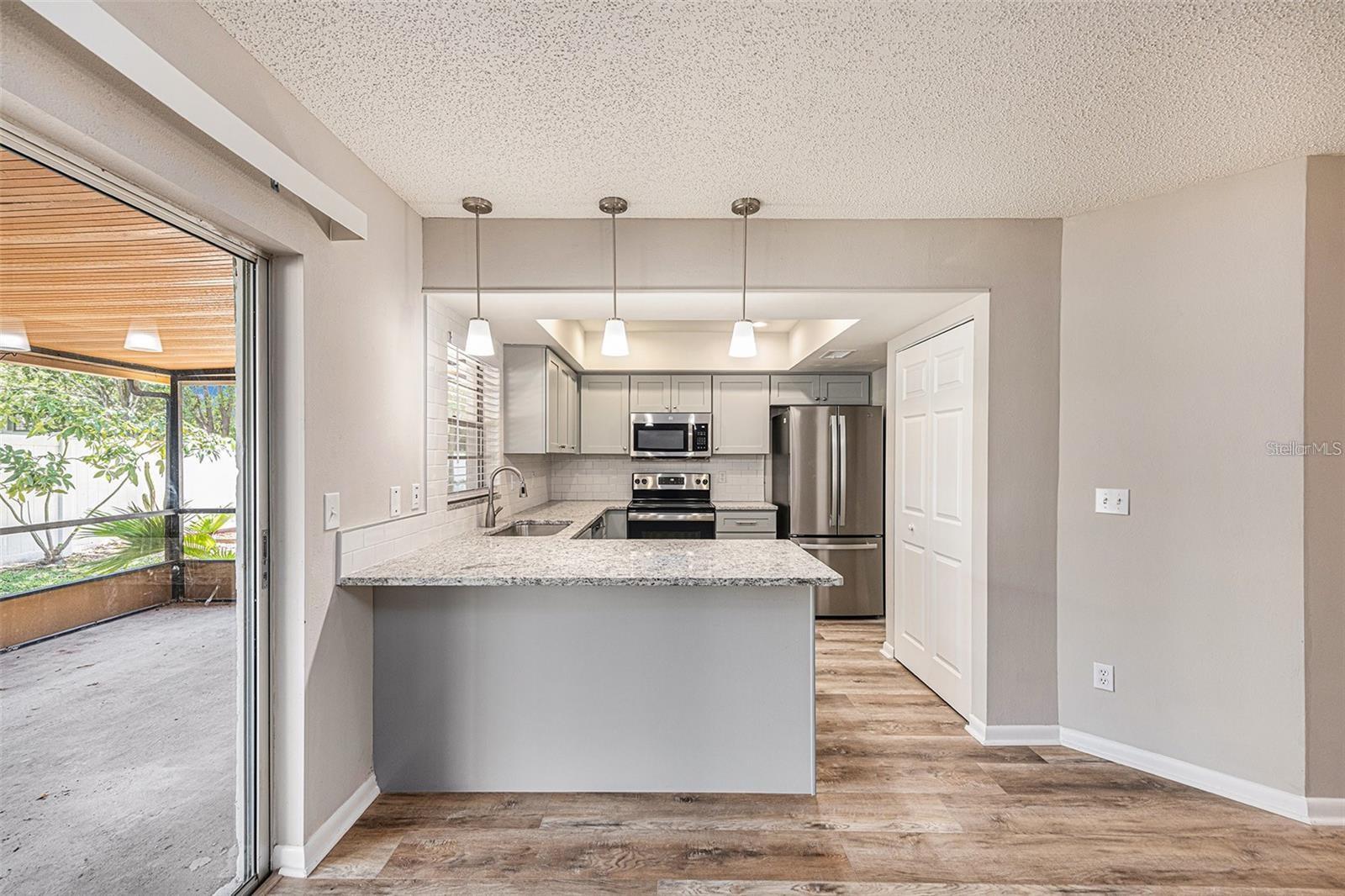 Image 7 of 41 For 15801 Cottontail Place