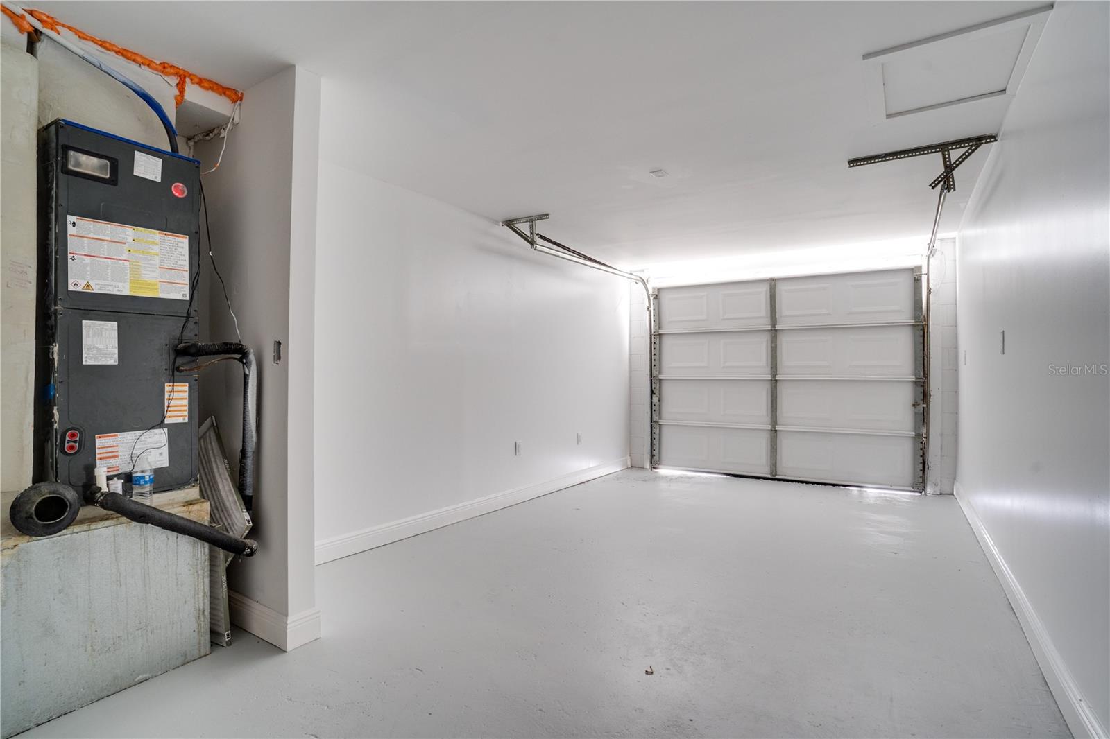 Image 34 of 41 For 12448 114th Street