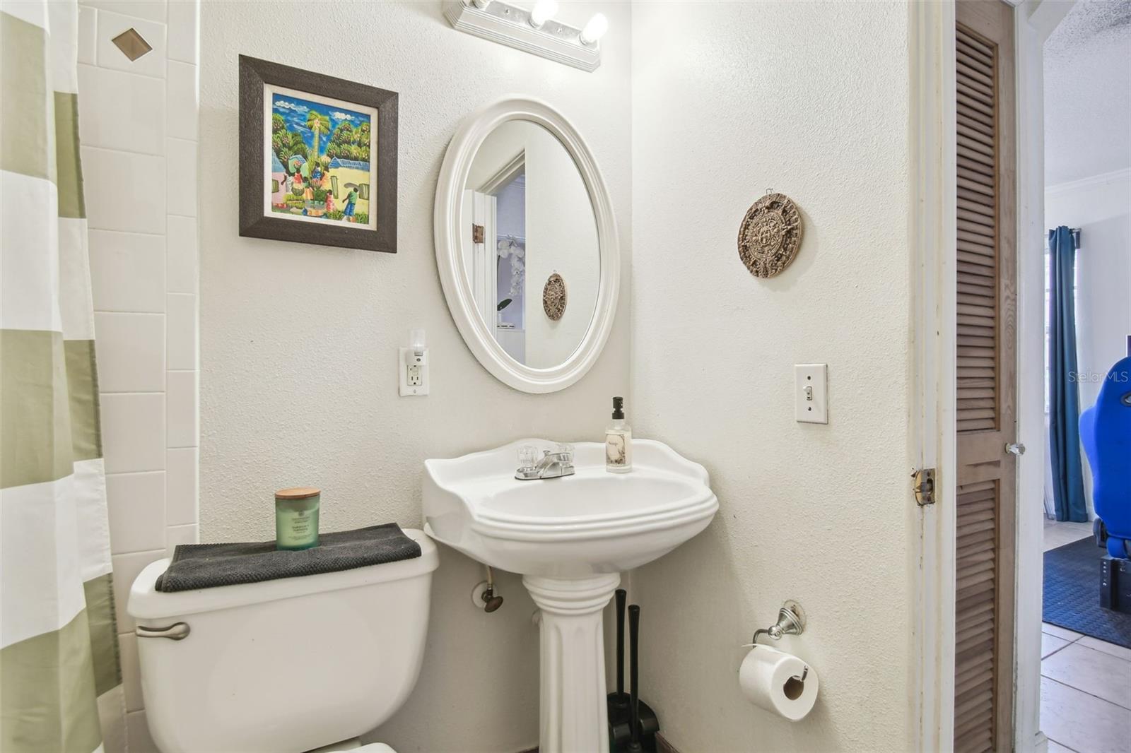 Image 11 of 30 For 4412 Bray Road
