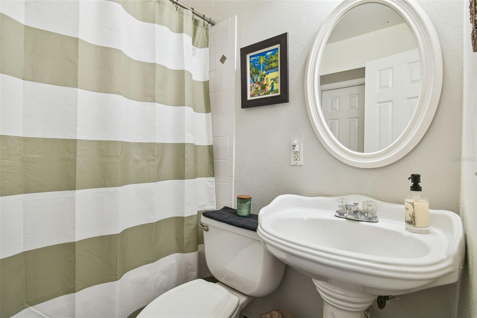 Image 12 of 30 For 4412 Bray Road