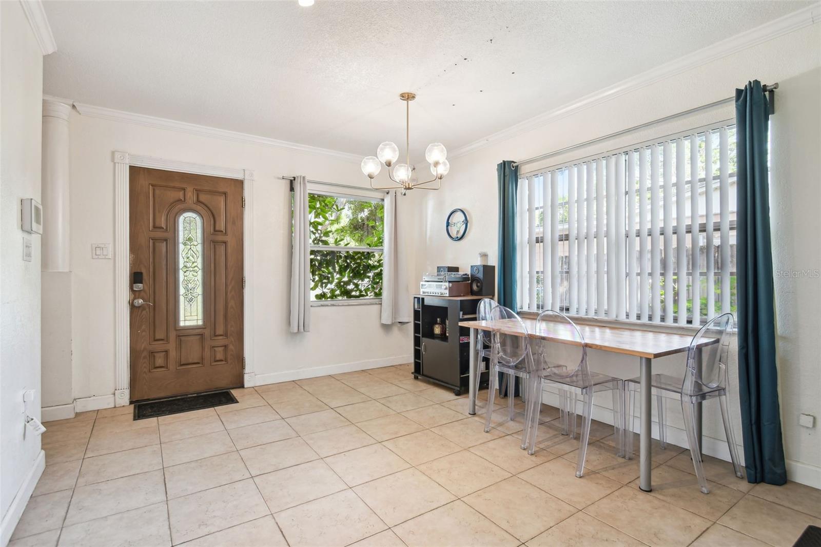 Image 4 of 30 For 4412 Bray Road