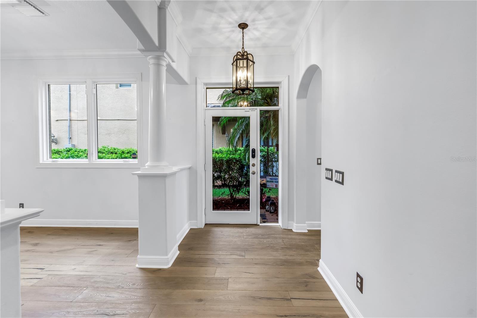 Image 2 of 47 For 651 Saxony Boulevard