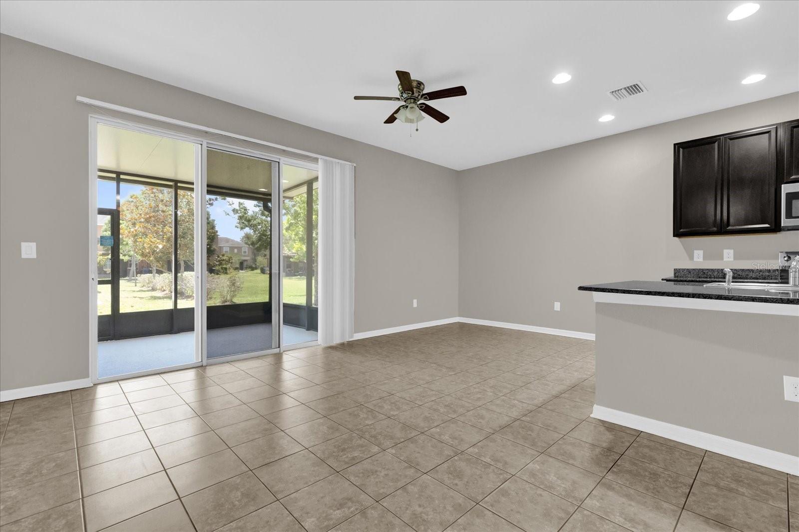 Image 7 of 29 For 6924 Towne Lake Road